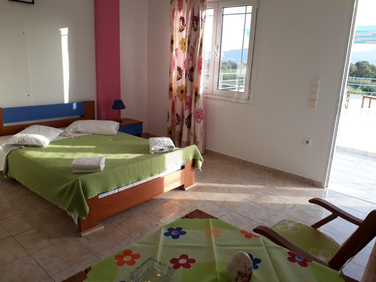 Iremia Rooms Адамас Экстерьер фото