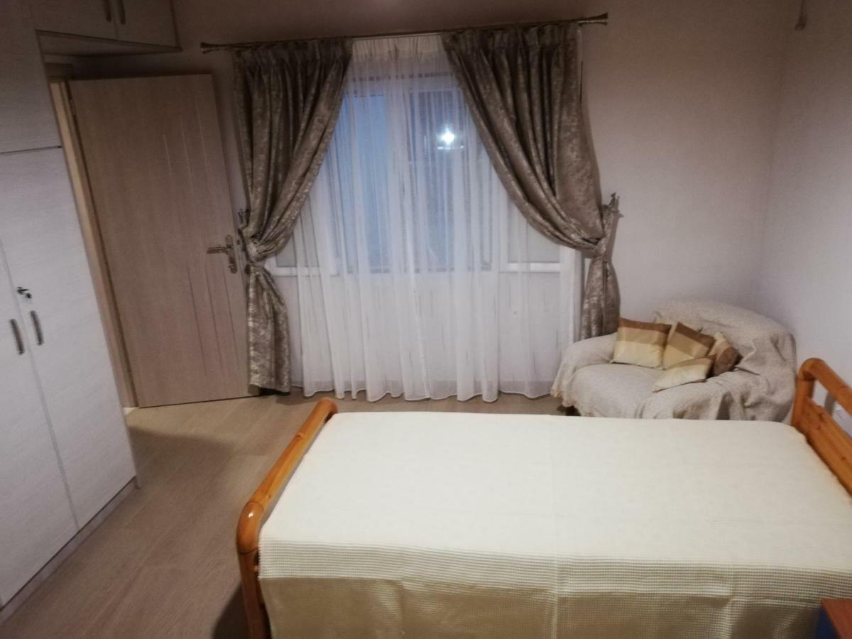 Iremia Rooms Адамас Экстерьер фото